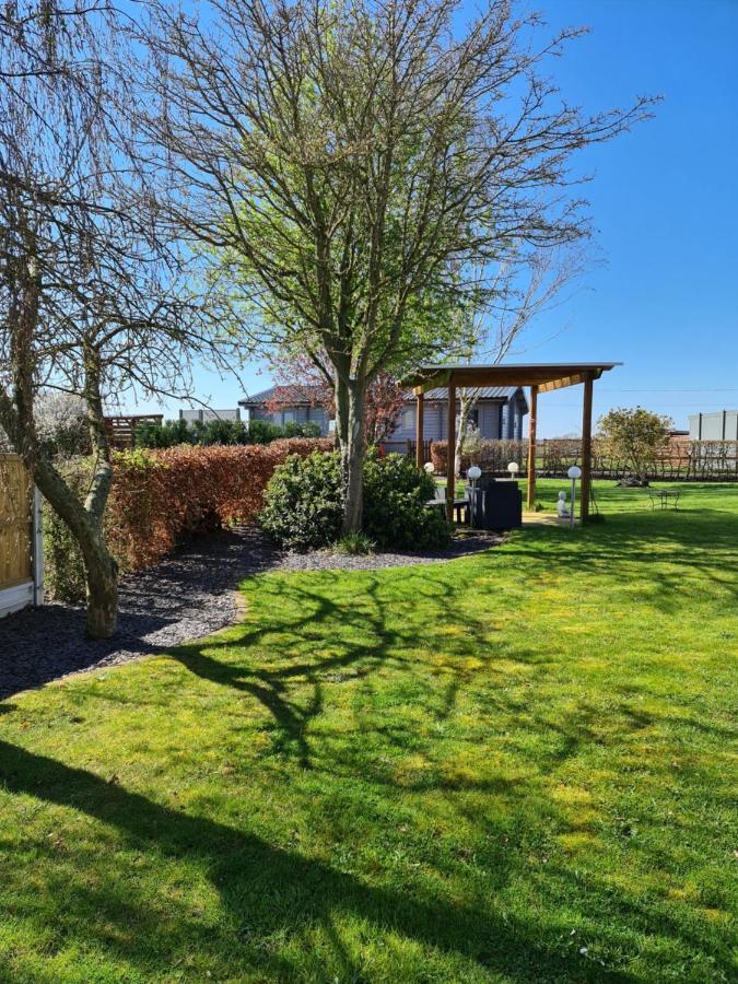 Ruth'S Retreat Country Retreat With Private Hot Tub Villa Shrewsbury Exterior photo